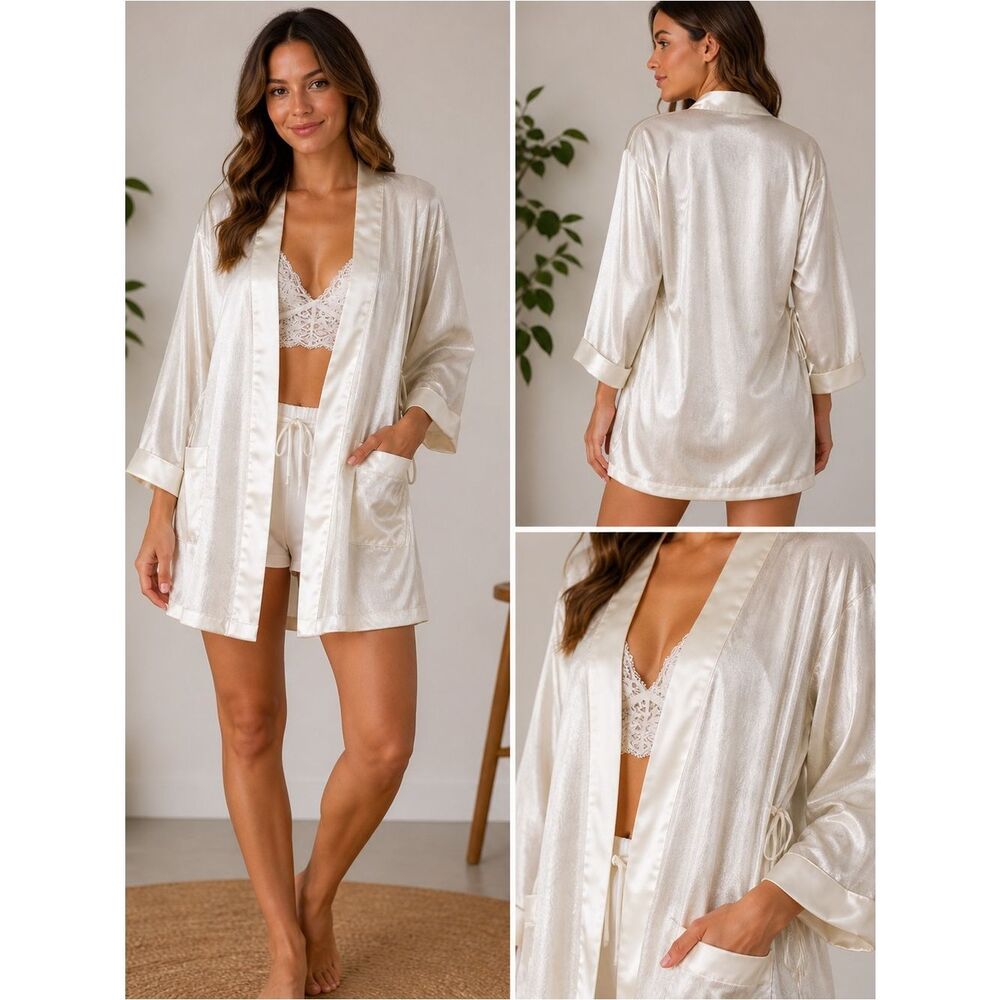 Victoria’s Secret Satin Robe M/L Ivory Champagne Vintage Lingerie Kimono